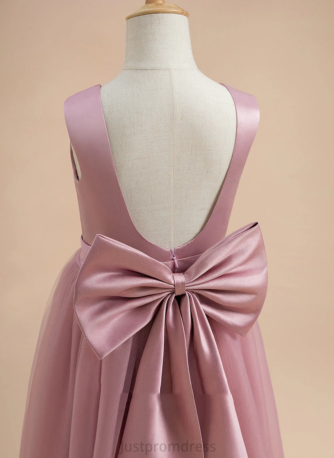 - Satin/Tulle Neck Dress Bow(s) Lorna Flower Girl Dresses A-Line Sleeveless Flower With Scoop Floor-length Girl