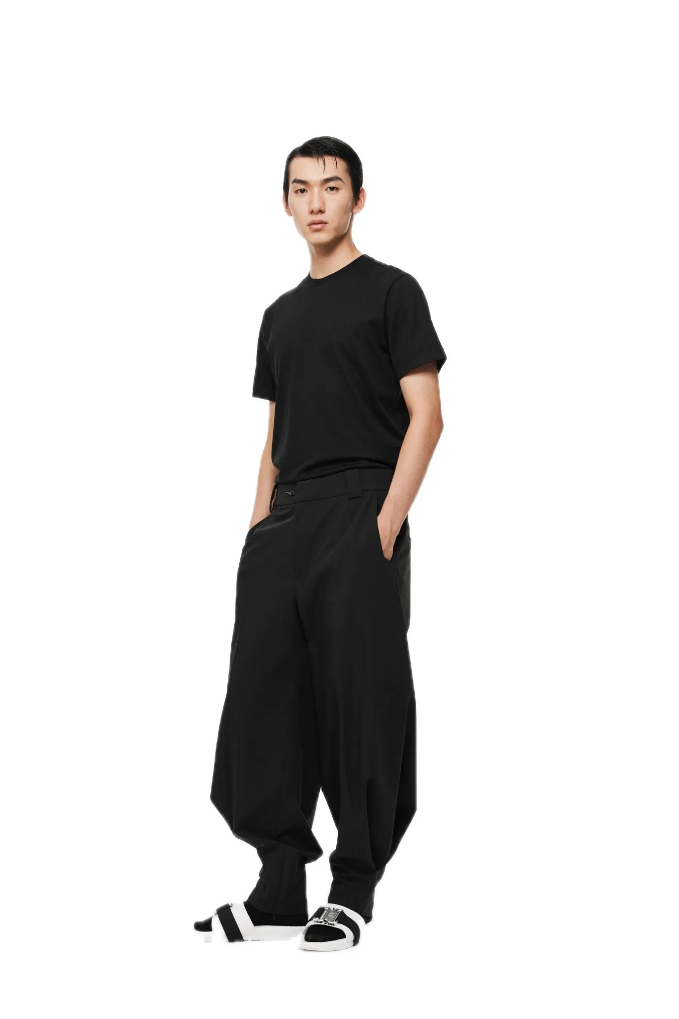 Black Pleated Tapered Zip Slit Trousers