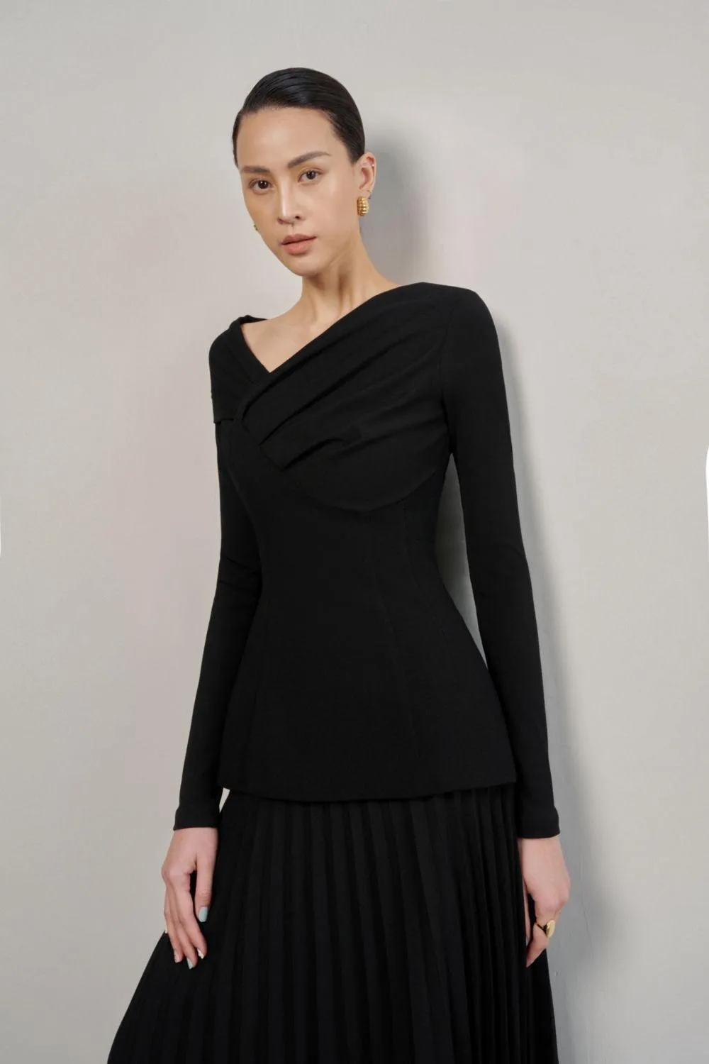 Brianna Sheath Asymmetric Neck Crinkle Crepe Top