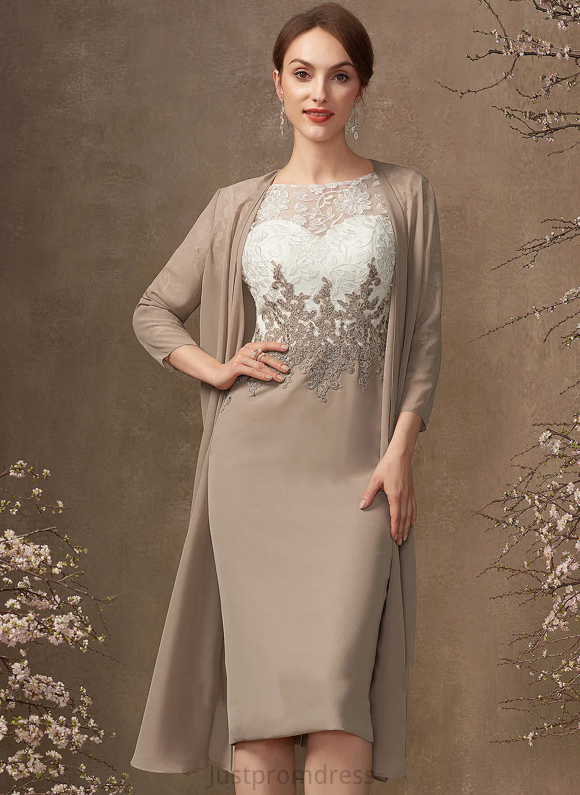 Chiffon Dress Sheath/Column of Lace the Scoop Mother of the Bride Dresses Madelyn Neck Knee-Length Bride Mother