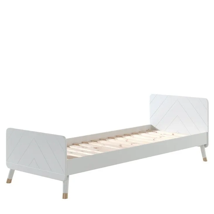 Combinaison Lit Billy Blanc, Armoire & Table de Chevet