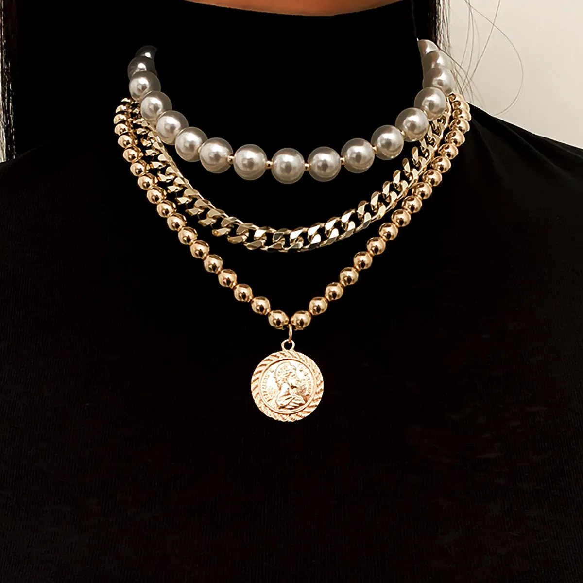 European and American Fusion Jewelry Set with Imitation Pearls, Geometric Shapes, and Sweet & Cool Beaded Portrait Necklace.