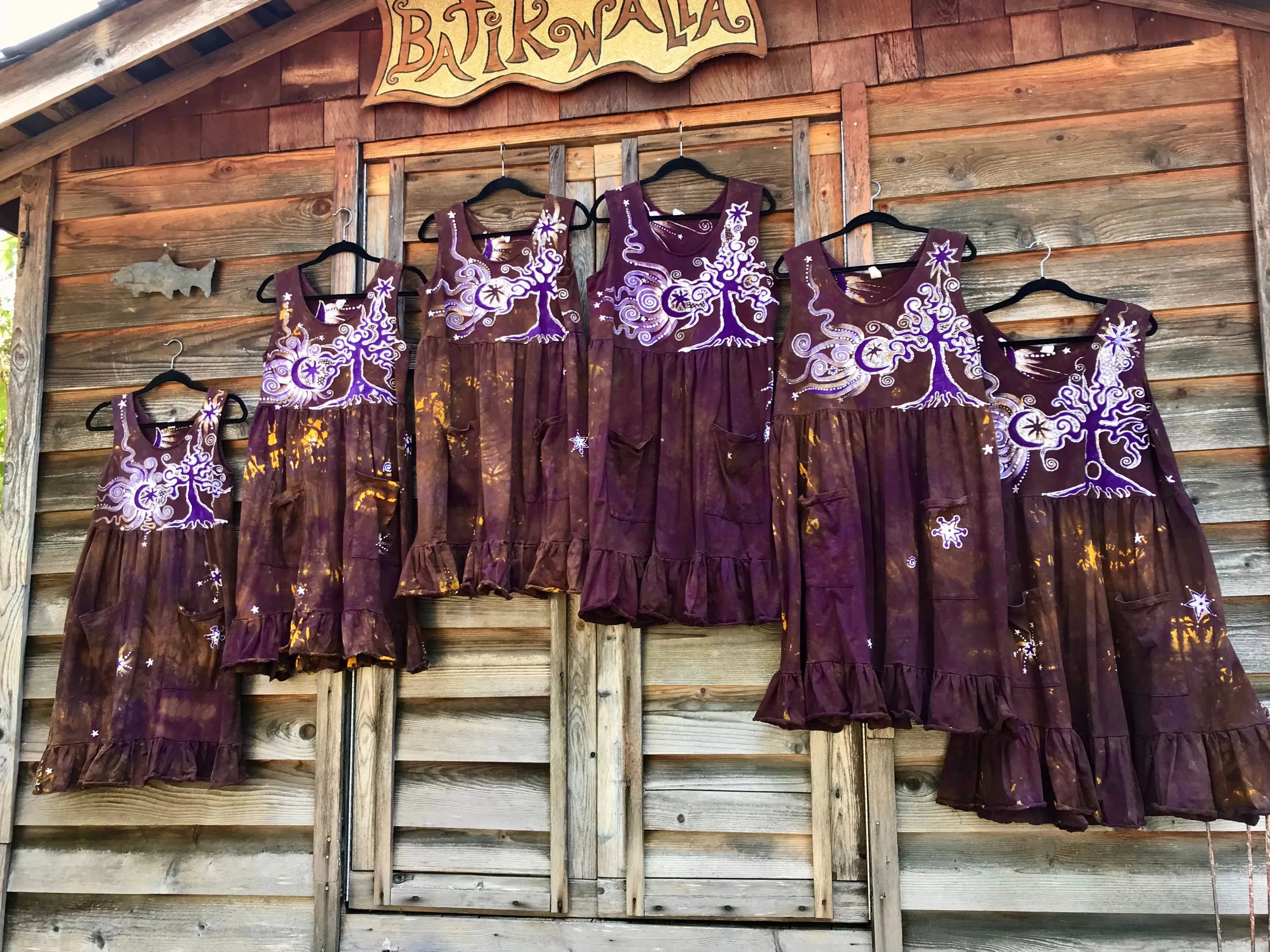 Golden Sun Purple Forest Farmer's Market Pocket Dress - Size Medium
