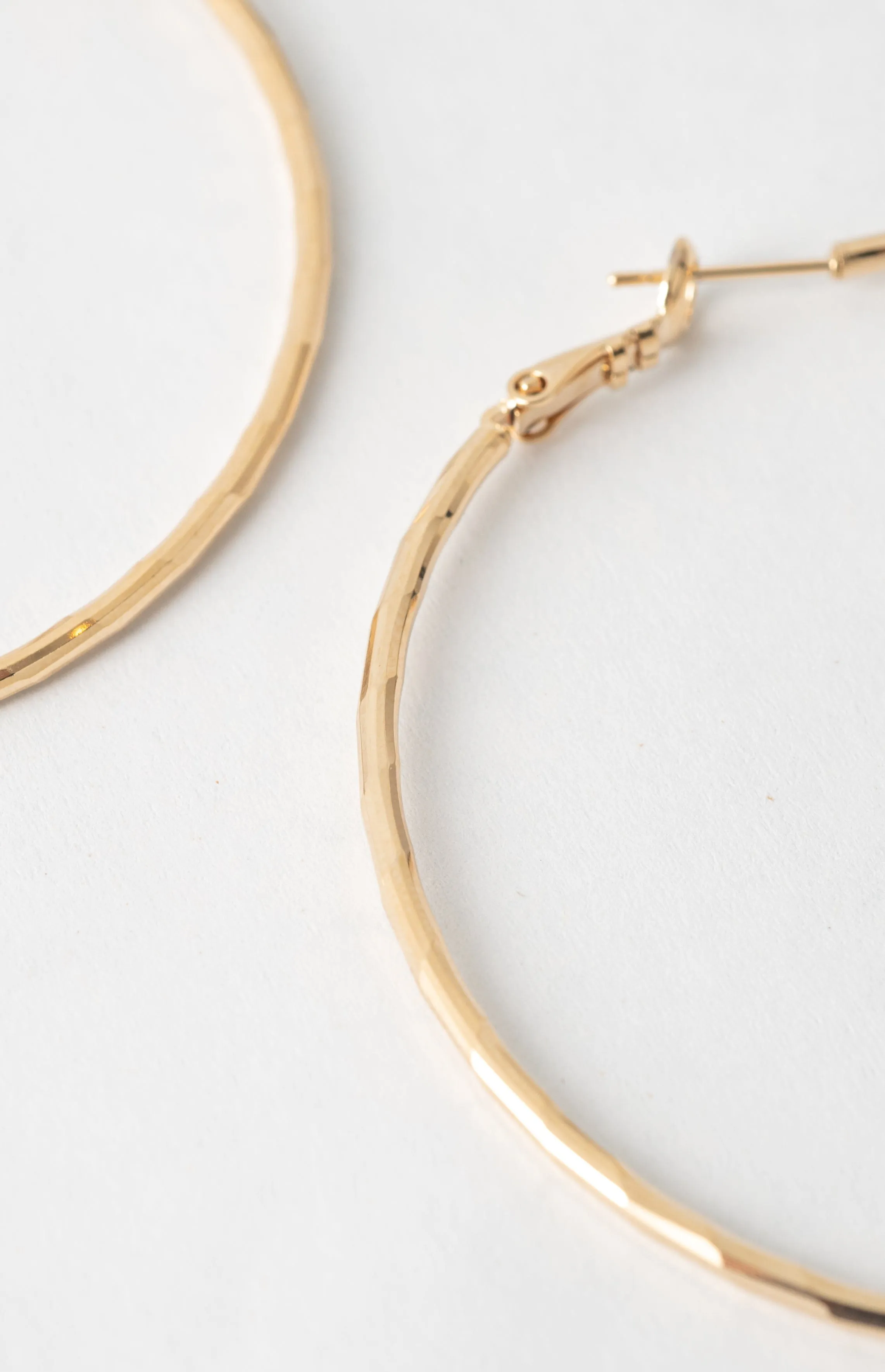 Minimalist Gold Hoop Earrings