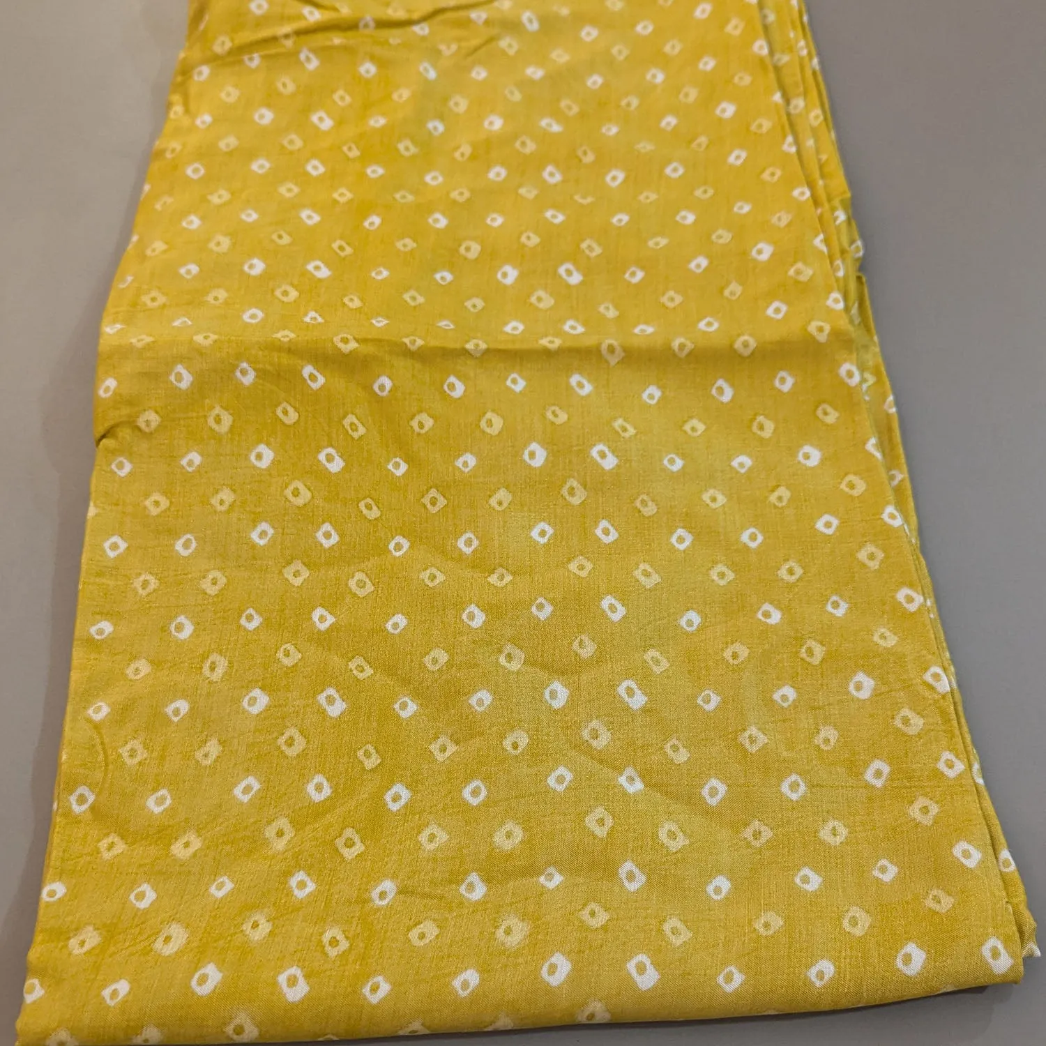 Precut Of 2.5 Meters Of Yellow & White Polka Dots Bandhej Muslin Silk Fabric