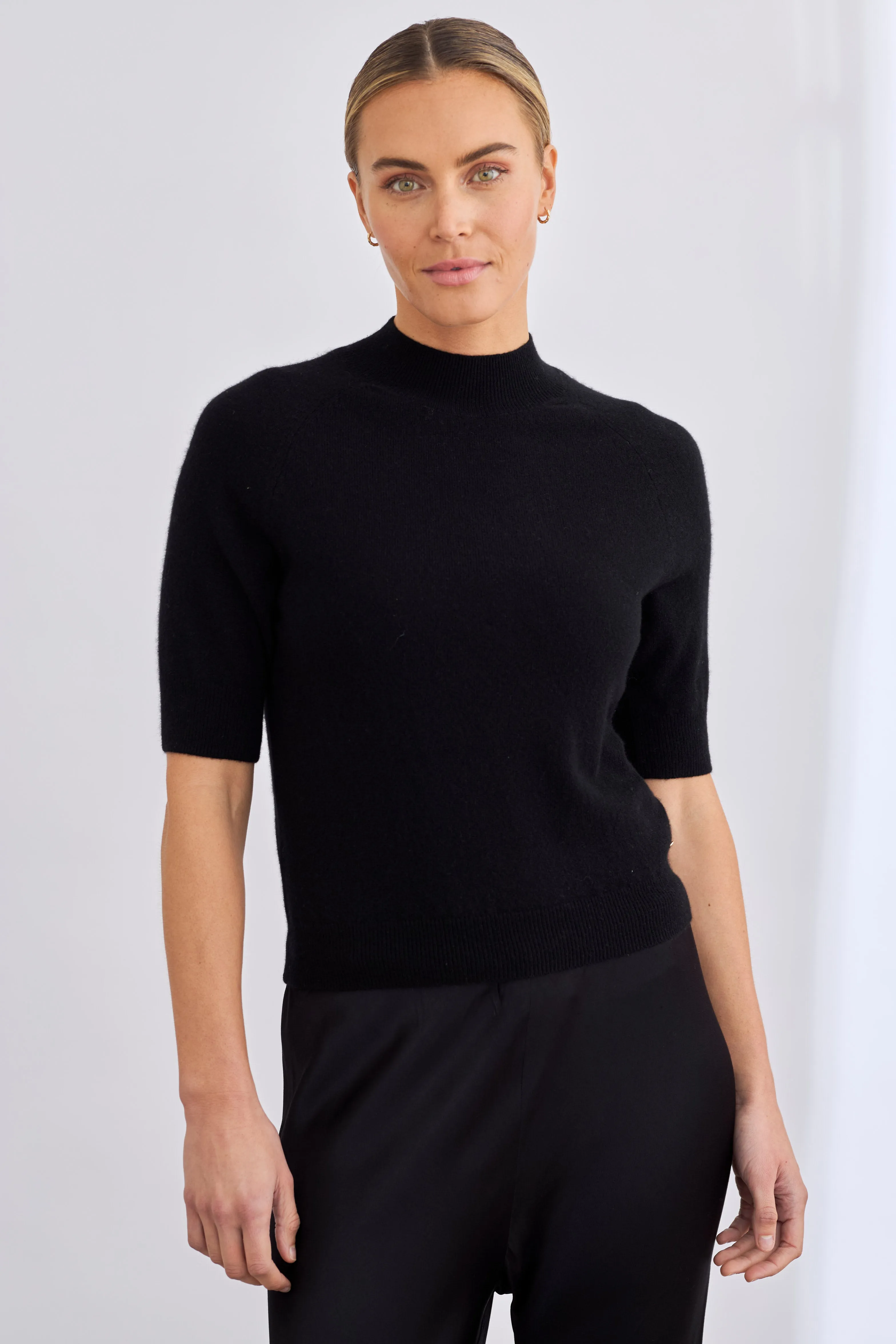 Remi Mock Neck