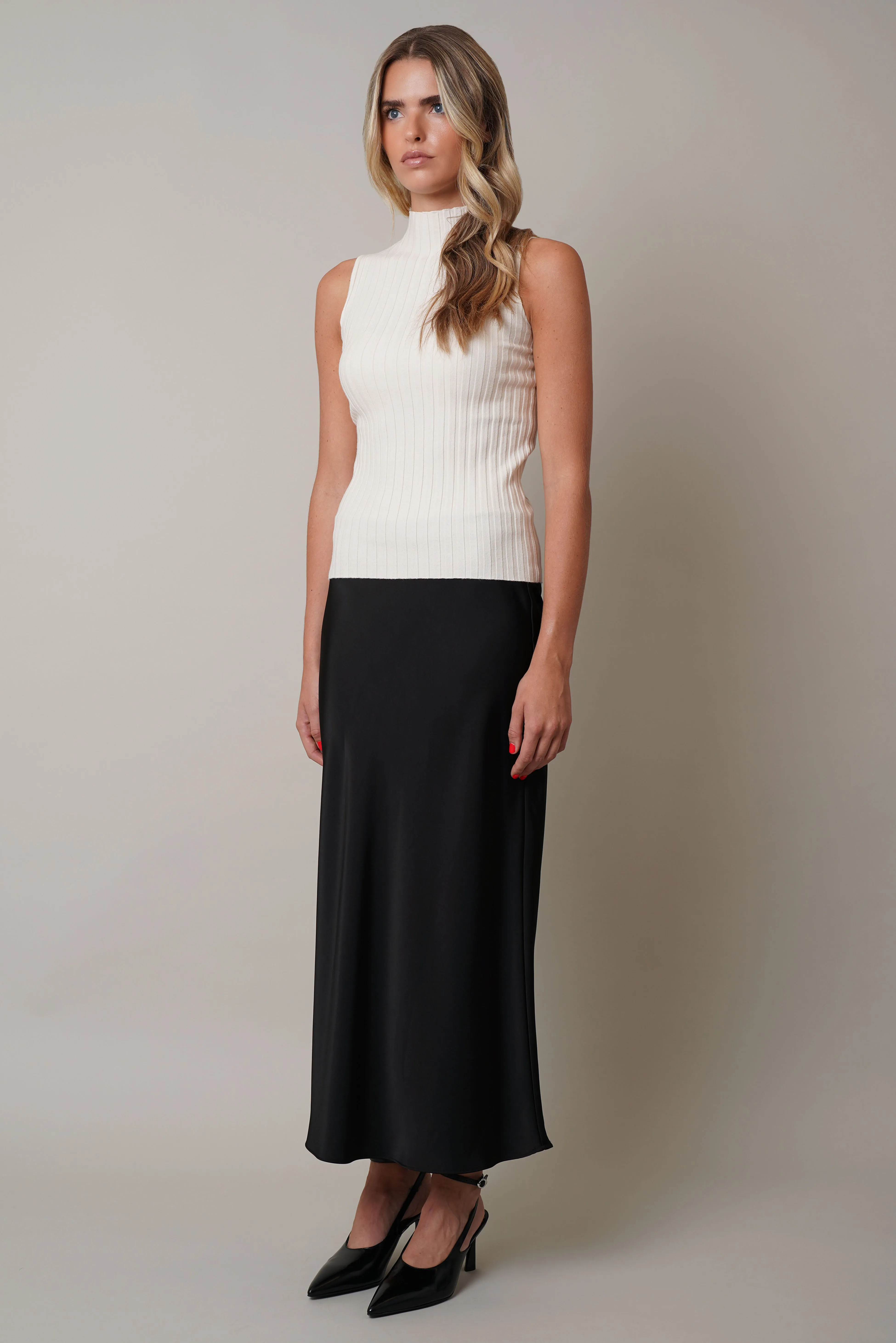 Ribbed Sleeveless Top
