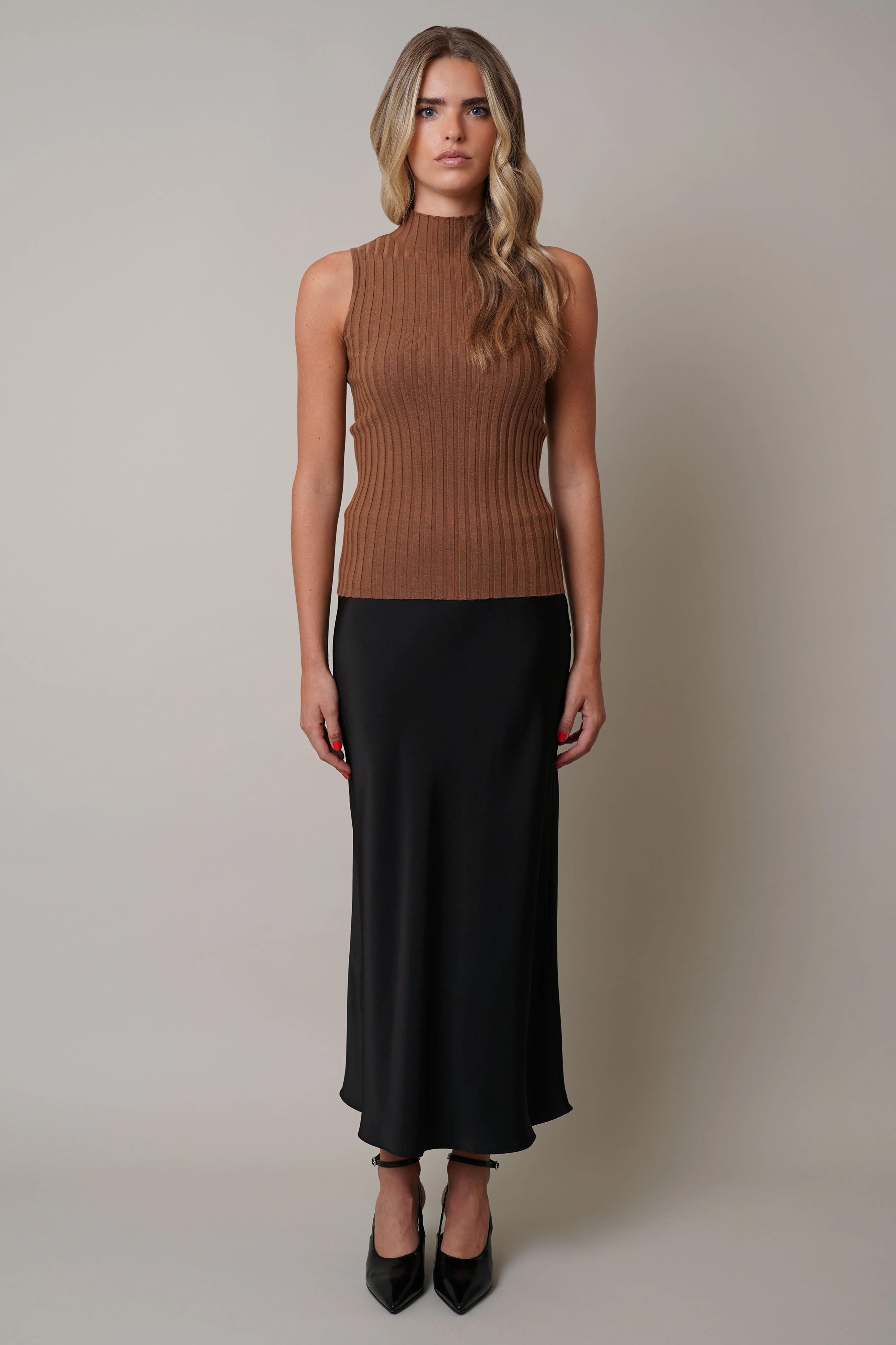Ribbed Sleeveless Top