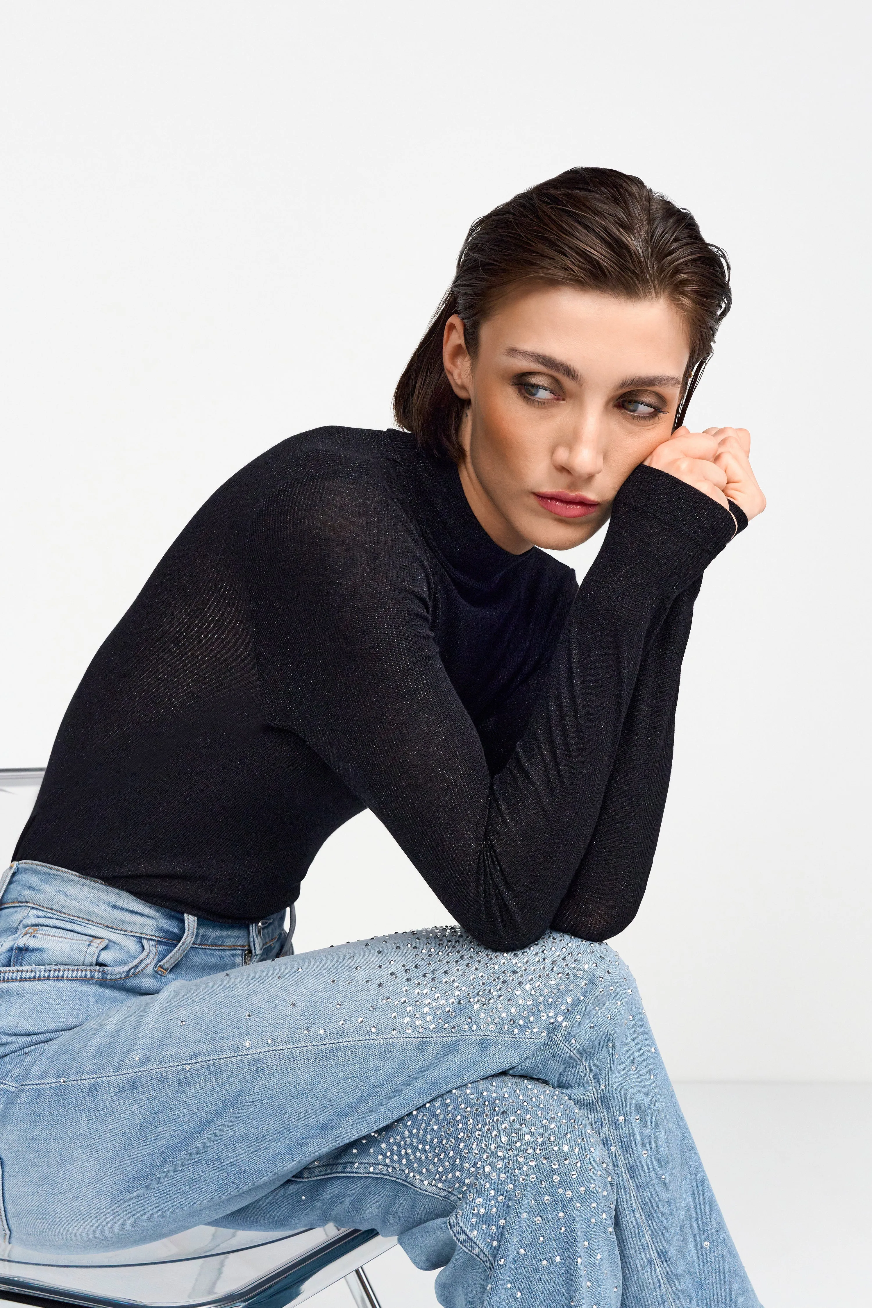 RICH&ROYAL LONGSLEEVE MIT GLITZEREFFEKT SCHWARZ 2410 EV Glam Rib