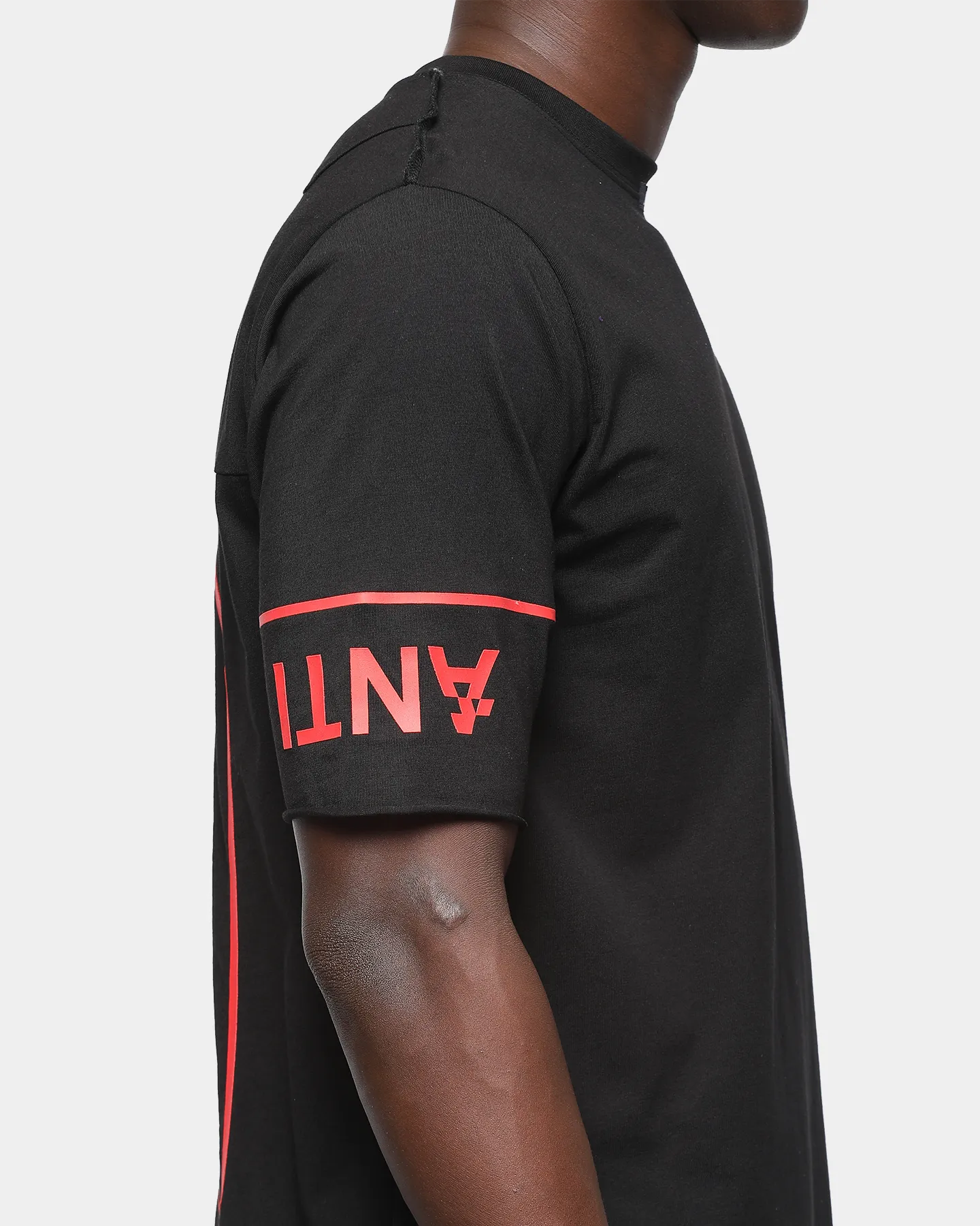 Unisex The Anti Order A4 Symmetry T-Shirt Black/Red
